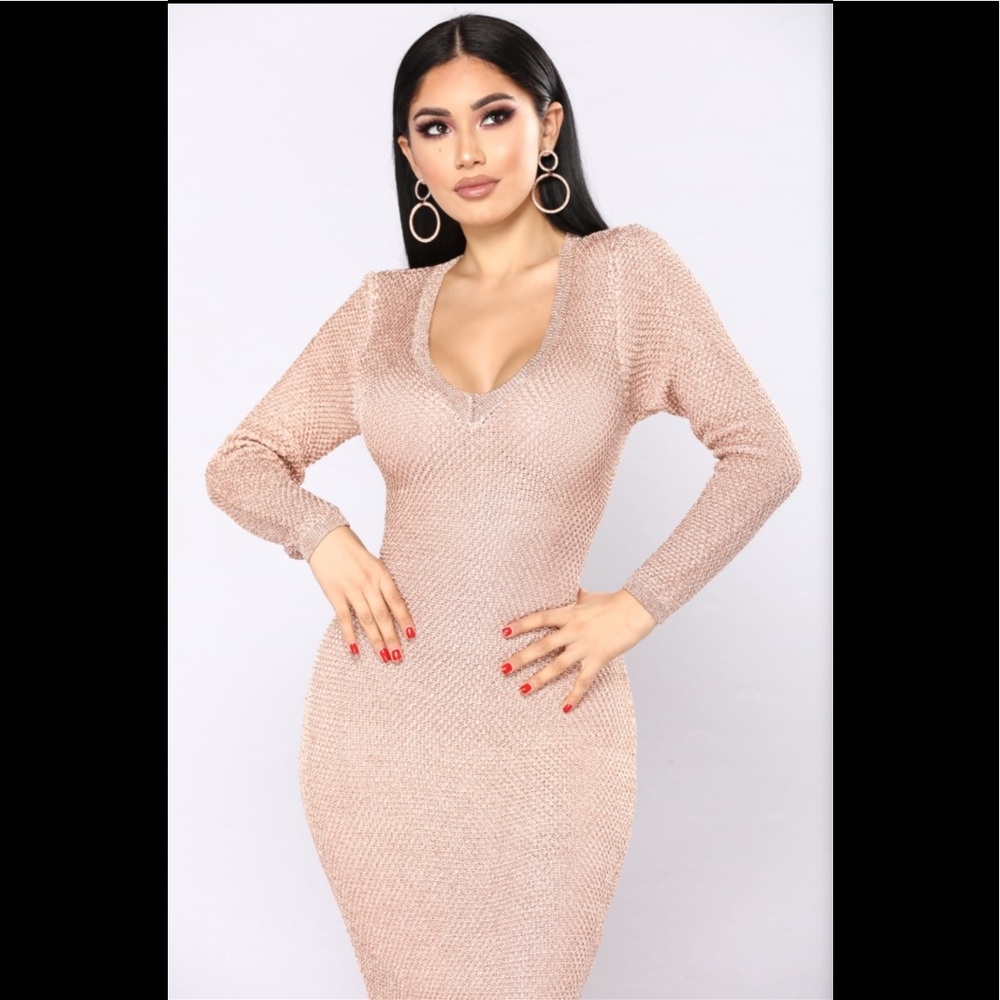 FASHION NOVA Feeling Fantastic Metallic-Rosegold